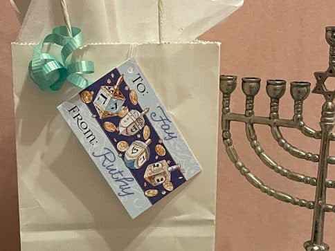 Hanukkah Hanging Gift Tags Blue Dreidels