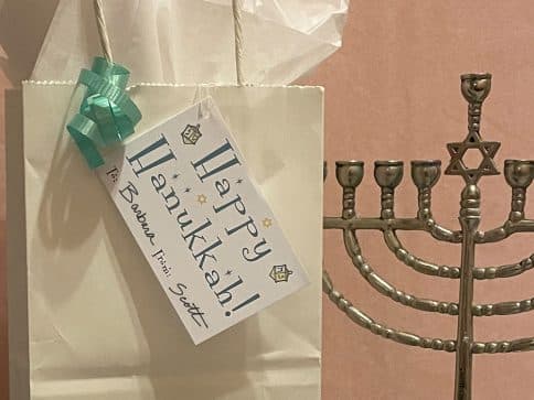 Happy Hanukkah Hanging Gift Tags